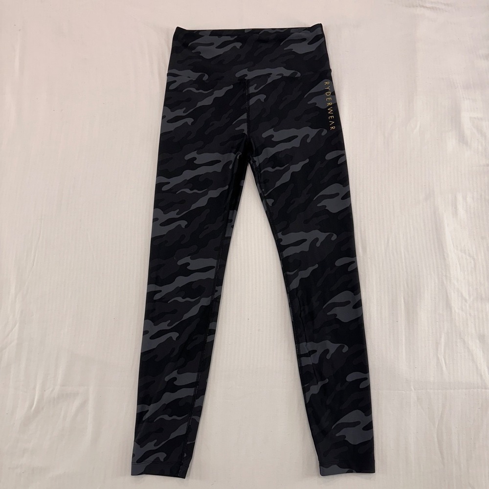 Ryderwear Women's Medium M Black Grey Camo High-Waisted Leggings Gold Logo